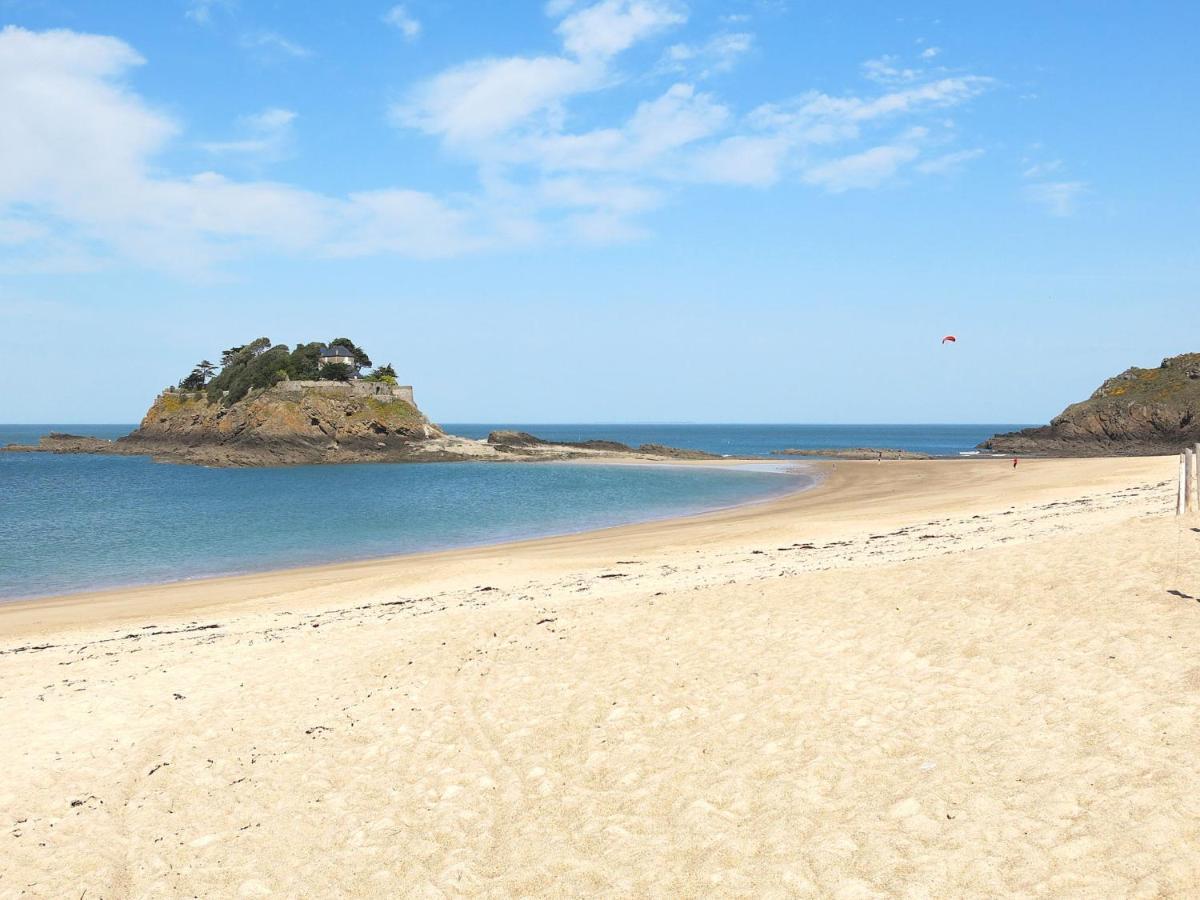 Holiday Home La Pailloussette - A Канкаль Экстерьер фото